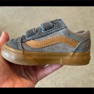 Vans Boys Velcro Low Top Sneakers